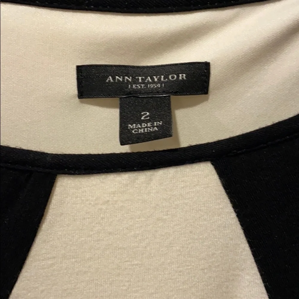 Ann Taylor Gorgeous Swingy Dress EUC